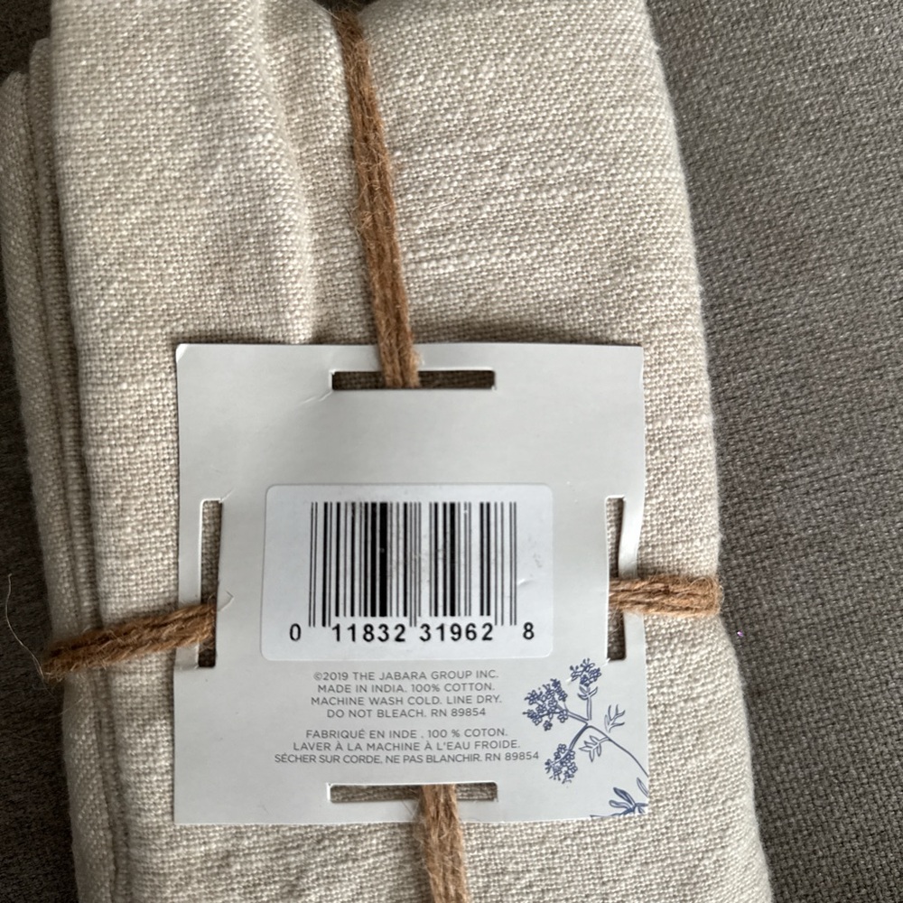 Cream Napkin Set - Picture 3 of 3